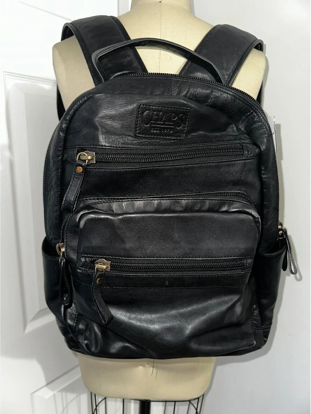 Chaps Black Leather Backpack Men's Inner & Outer Pockets